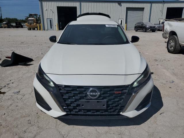 1N4BL4CW0PN388549 - 2023 NISSAN ALTIMA SR 白色 照片 5