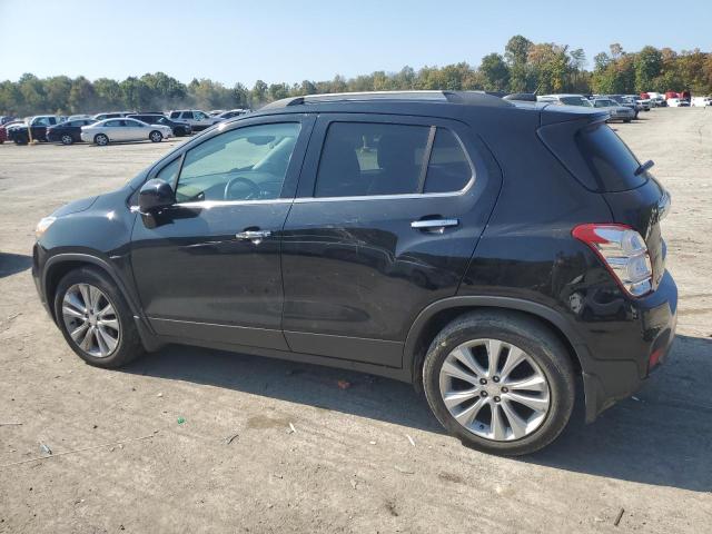 3GNCJMSB1JL319449 - 2018 CHEVROLET TRAX PREMIER BLACK photo 2