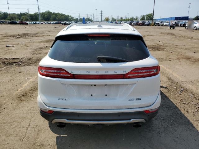5LMCJ2D95GUJ11458 - 2016 LINCOLN MKC SELECT أبيض صورة 6