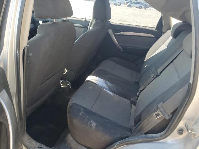 KL1TD66E89B365168 - 2009 CHEVROLET AVEO LS SILVER photo 10