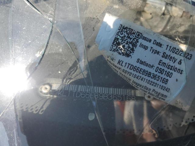 KL1TD66E89B365168 - 2009 CHEVROLET AVEO LS SILVER photo 12