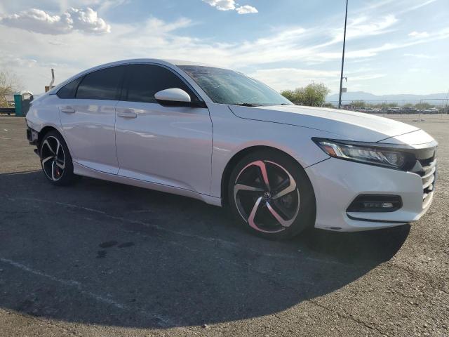 1HGCV1F37JA204376 - 2018 HONDA ACCORD SPORT თეთრი ფოტო 4