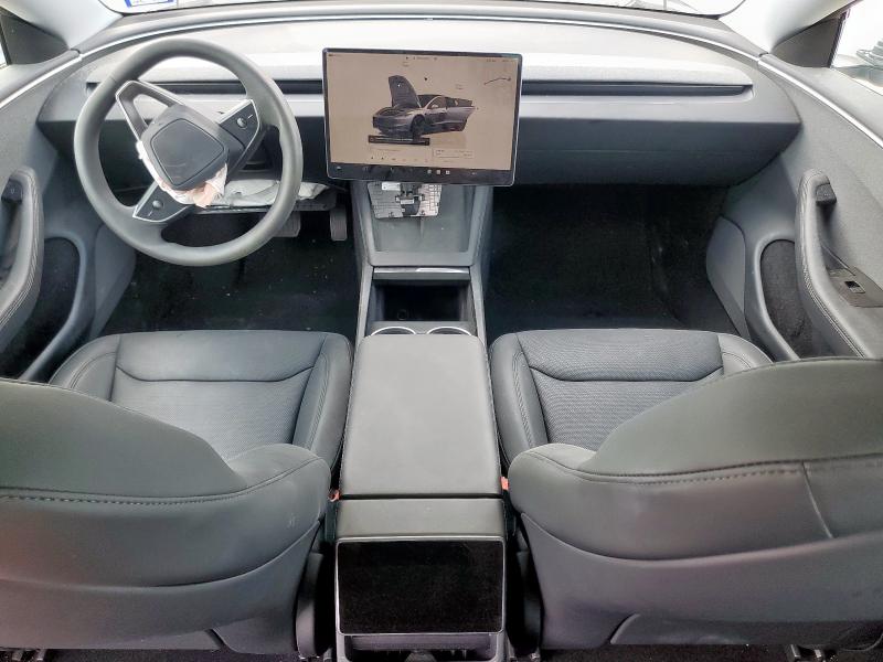 5YJ3E1EA9SF935222 - 2025 TESLA MODEL 3 银色 照片 8