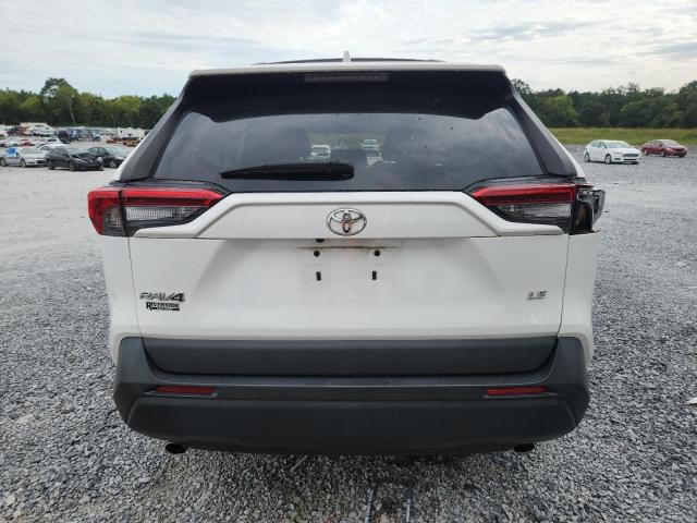 2T3H1RFV9MC125637 - 2021 TOYOTA RAV4 LE თეთრი ფოტო 6