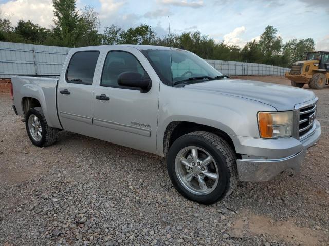 3GTP1VE05DG169739 - 2013 GMC SIERRA C1500 SLE SILVER photo 4