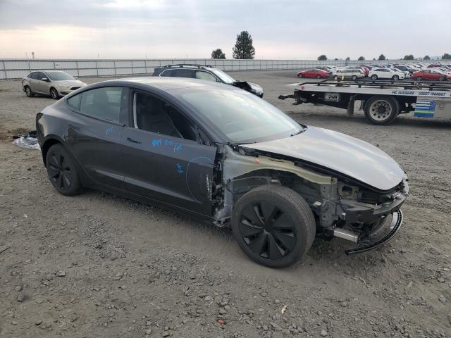 5YJ3E1EA7SF033006 - 2025 TESLA MODEL 3 BLACK photo 4