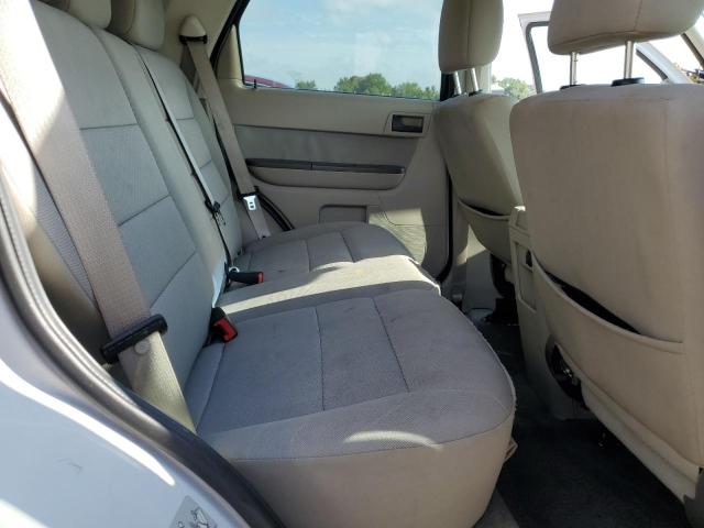 1FMCU9DG2BKB44200 - 2011 FORD ESCAPE XLT 白色 照片 11