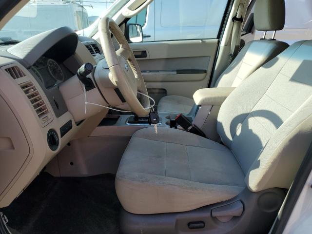 1FMCU9DG2BKB44200 - 2011 FORD ESCAPE XLT 白色 照片 7