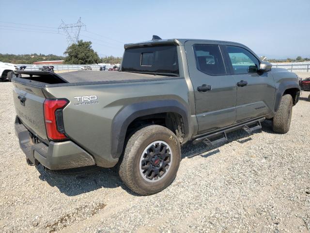 3TMLB5JN4RM012466 - 2024 TOYOTA TACOMA DOUBLE CAB GRAY photo 3