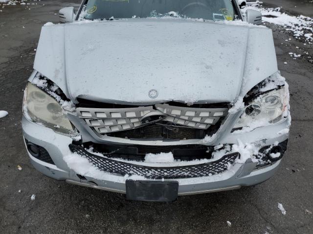 4JGBB8GB4BA646093 - 2011 MERCEDES-BENZ ML 350 4MATIC SILVER photo 11