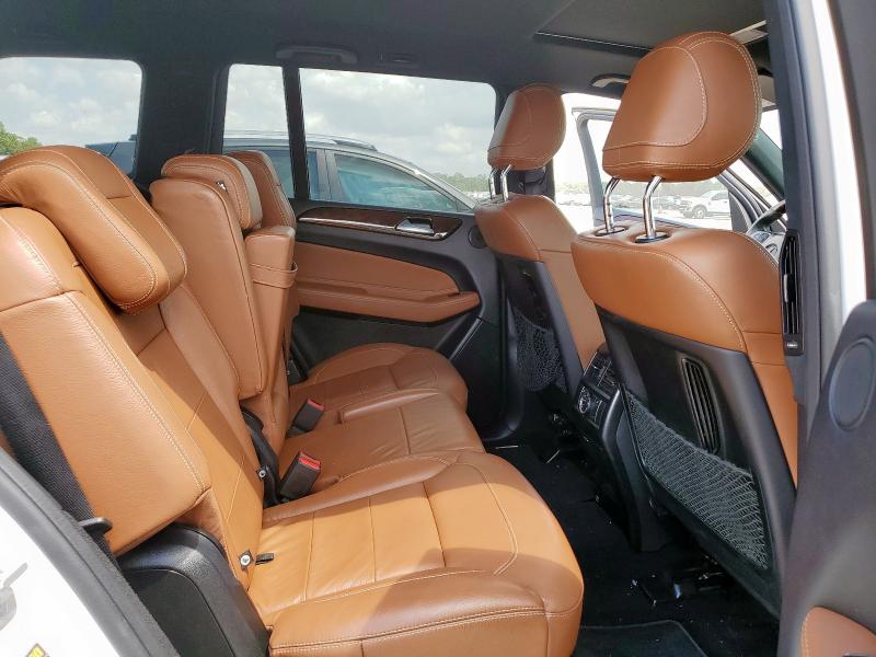 4JGDF6EE8HA889770 - 2017 MERCEDES-BENZ GLS 450 4MATIC WHITE photo 10