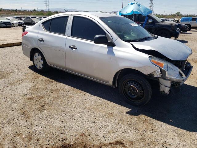 3N1CN7APXFL867729 - 2015 NISSAN VERSA S SILVER photo 4