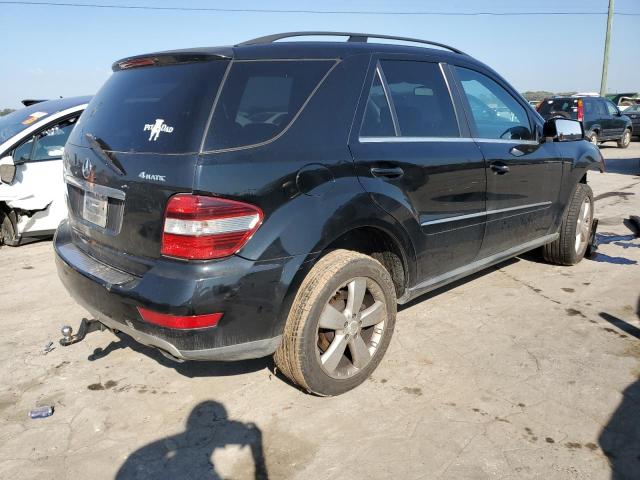 4JGBB8GB0BA716205 - 2011 MERCEDES-BENZ ML 350 4MATIC BLACK photo 3