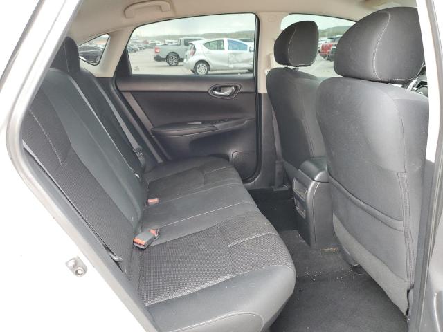 3N1AB7AP5JY254431 - 2018 NISSAN SENTRA S SILVER photo 10