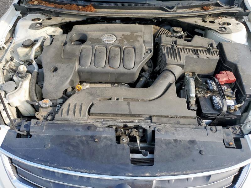 1N4AL2AP7AN424577 - 2010 NISSAN ALTIMA BASE WHITE photo 11