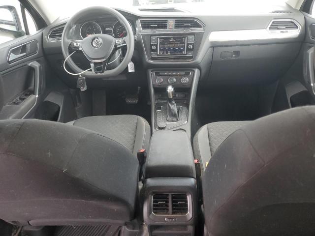 3VV0B7AX0JM057250 - 2018 VOLKSWAGEN TIGUAN S შავი ფოტო 8
