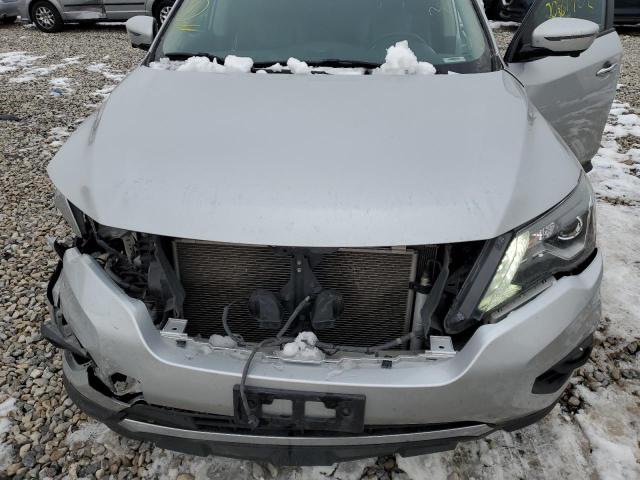 5N1DR2MM3HC626485 - 2017 NISSAN PATHFINDER S 银色 照片 11