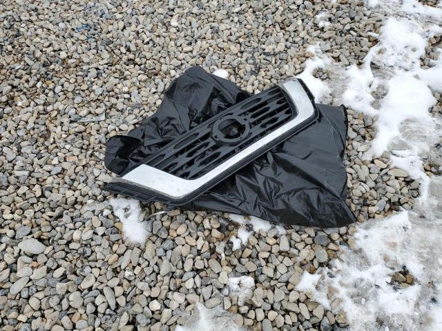 5N1DR2MM3HC626485 - 2017 NISSAN PATHFINDER S 银色 照片 12