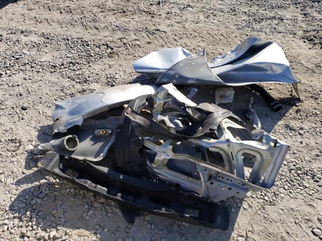 JM1NB353010201144 - 2001 MAZDA MX-5 MIATA BASE SILVER photo 12