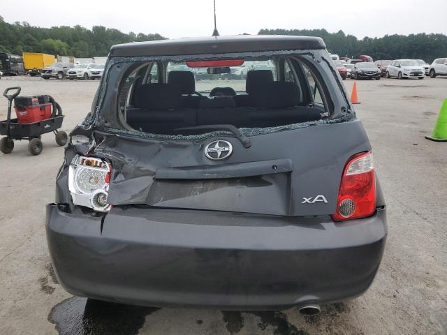JTKKT624X65012132 - 2006 TOYOTA SCION XA GRAY photo 6