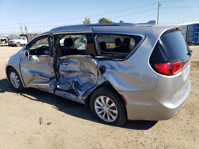 2C4RC1BG9JR269779 - 2018 CHRYSLER PACIFICA TOURING L SILVER photo 2