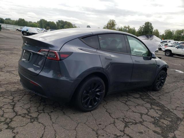 7SAYGDEE0PF880867 - 2023 TESLA MODEL Y GRAY photo 3