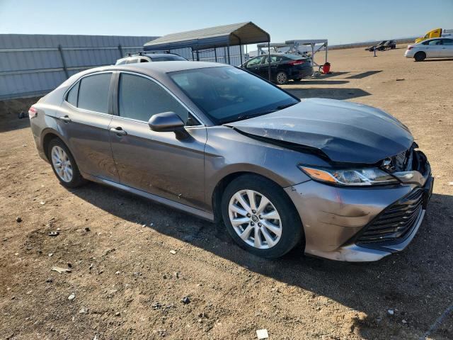 4T1B11HK8KU763974 - 2019 TOYOTA CAMRY L GRAY photo 4