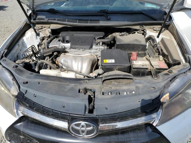 4T1BF1FK7HU436088 - 2017 TOYOTA CAMRY LE WHITE photo 11