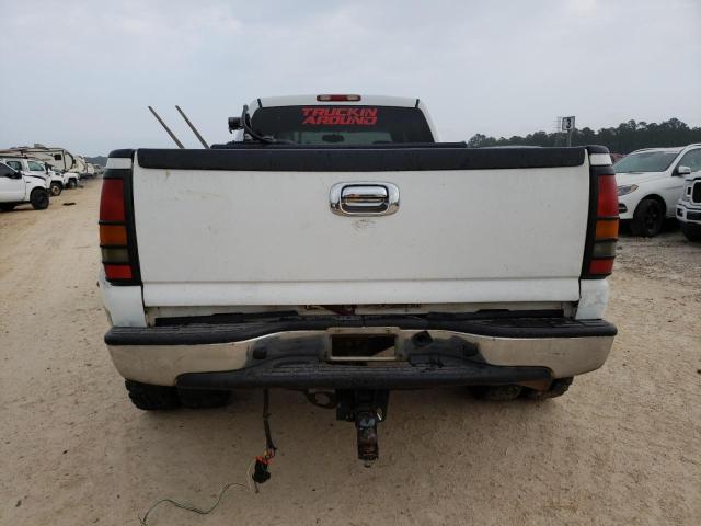 1GCJC33295F908963 - 2005 CHEVROLET SILVERADO C3500 WHITE photo 6