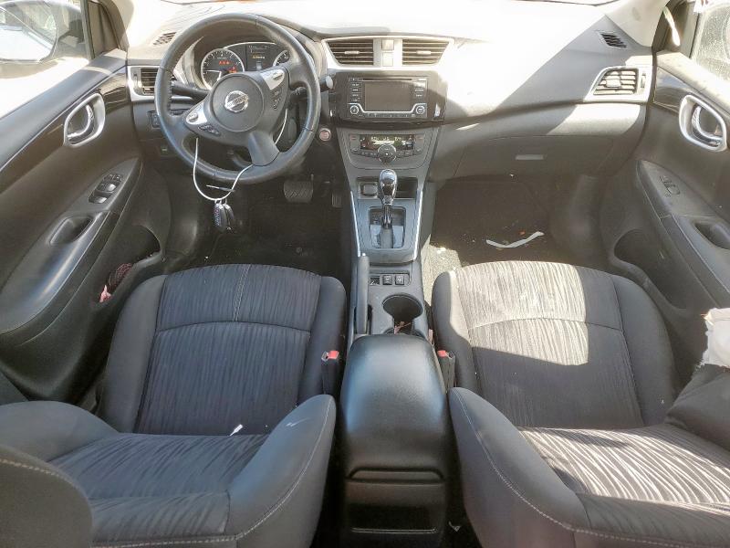 3N1AB7AP8JY295880 - 2018 NISSAN SENTRA S WHITE photo 8