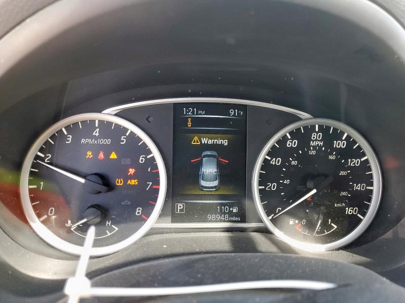 3N1AB7AP8JY295880 - 2018 NISSAN SENTRA S WHITE photo 9