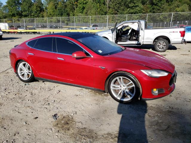 5YJSA1CGXDFP23737 - 2013 TESLA MODEL S წითელი ფოტო 4