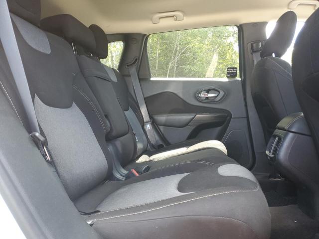 1C4PJMAS9GW353007 - 2016 JEEP CHEROKEE SPORT WHITE photo 11