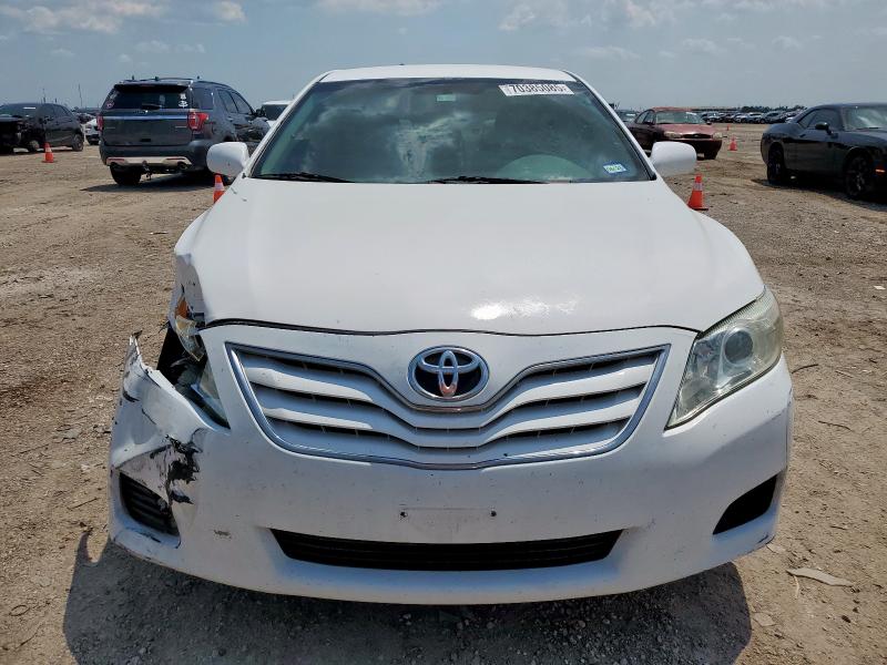 4T1BF3EK6AU526562 - 2010 TOYOTA CAMRY BASE WHITE photo 5