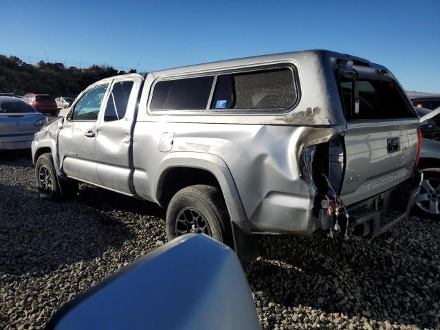 3TYSZ5AN8LT004731 - 2020 TOYOTA TACOMA ACCESS CAB ვერცხლისფერი ფოტო 2