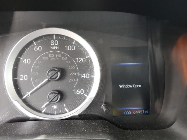 5YFEPMAE3NP325385 - 2022 TOYOTA COROLLA LE SILVER photo 9