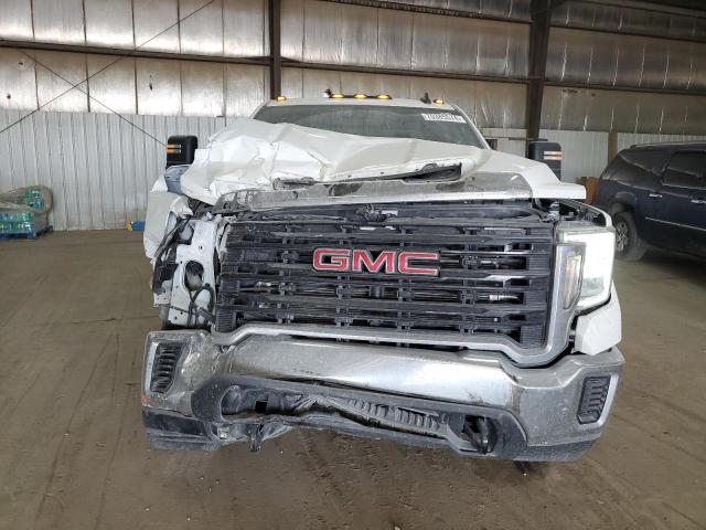 1GT59LEY7NF274537 - 2022 GMC SIERRA K2500 HEAVY DUTY WHITE photo 5