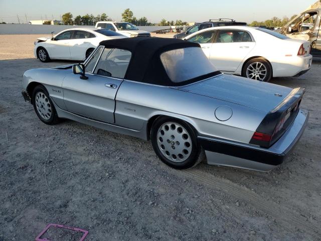 ZARBA5567H1052723 - 1987 ALFA ROMEO SPIDER QUADRIFOGLIO SILVER photo 2