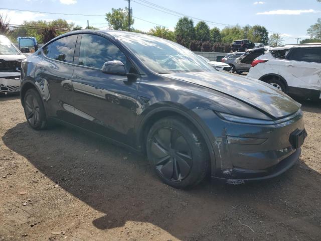 7SAYGDEE8TF386640 - 2026 TESLA MODEL Y GRAY photo 4