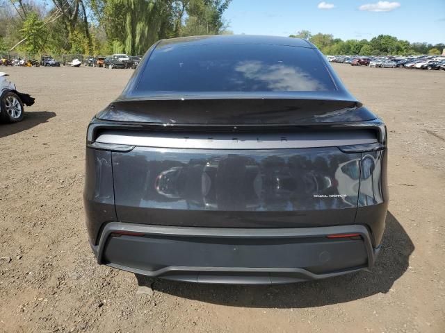 7SAYGDEE8TF386640 - 2026 TESLA MODEL Y GRAY photo 6