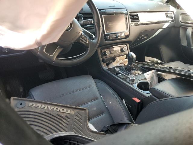 WVGFF9BPXBD000196 - 2011 VOLKSWAGEN TOUAREG V6 黑色 照片 8