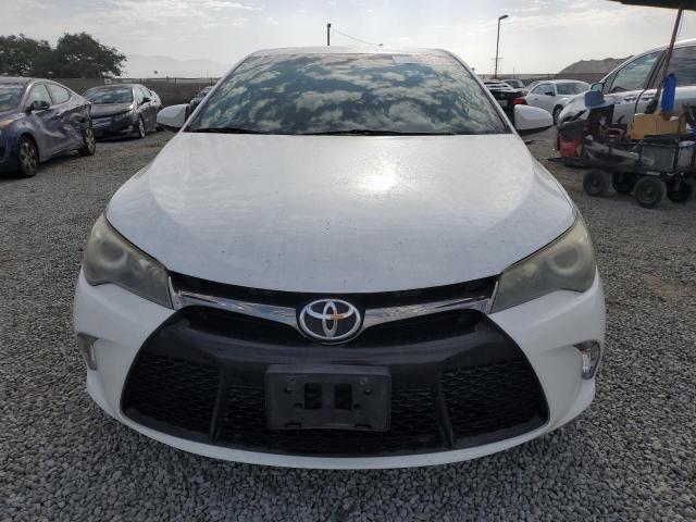 4T1BF1FK5GU155776 - 2016 TOYOTA CAMRY LE 白色 照片 5