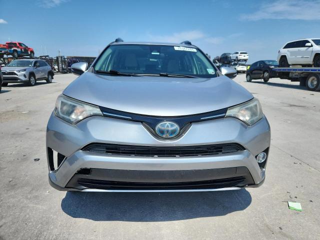 JTMRJREV3JD197477 - 2018 TOYOTA RAV4 HV LE 银色 照片 5