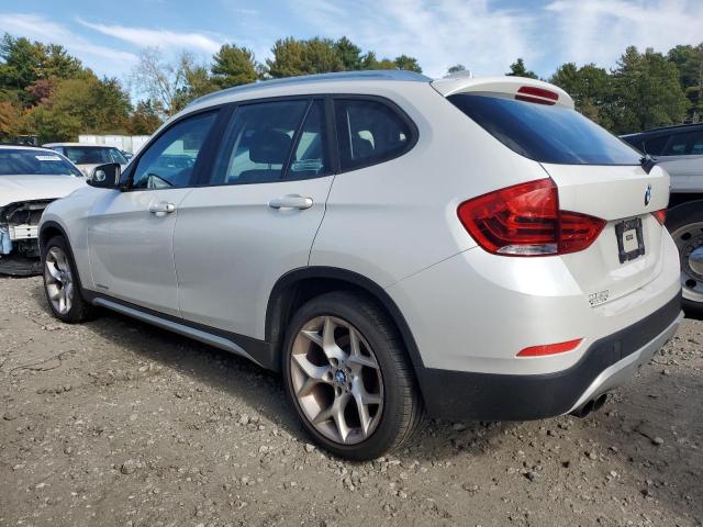 WBAVL1C57DVR88135 - 2013 BMW X1 XDRIVE28I WHITE photo 2