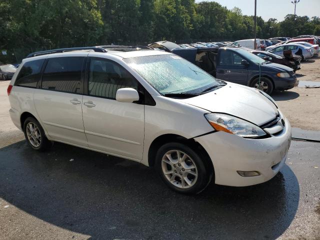 5TDZA22C76S518040 - 2006 TOYOTA SIENNA XLE WHITE photo 4