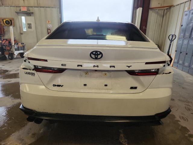 4T1DAACK0SU118932 - 2025 TOYOTA CAMRY XSE 白色 照片 6