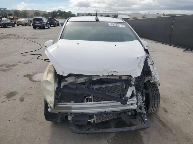 KL8CD6S95FC732186 - 2015 CHEVROLET SPARK 1LT Blanc photo 5