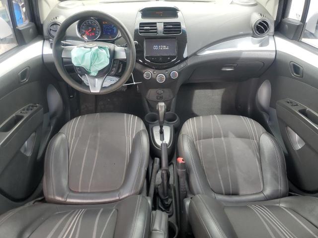 KL8CD6S95FC732186 - 2015 CHEVROLET SPARK 1LT Blanc photo 8