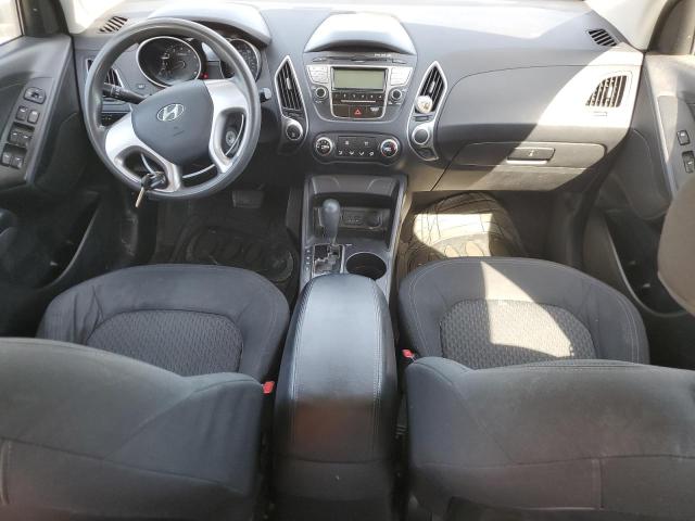 KM8JT3AB2BU159946 - 2011 HYUNDAI TUCSON GL SILVER photo 8