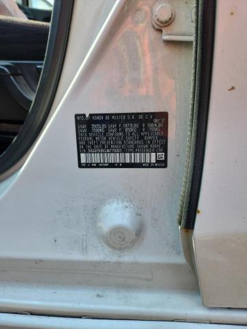 3HGGK5H60JM715083 - 2018 HONDA FIT SPORT WHITE photo 12